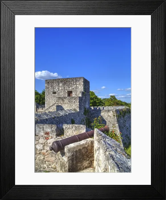 Framed Print : Old cannon, Ramparts of San Felipe Fort, built in 1733, Laguna Bacalar, Quintana Roo Framed Print : Old cannon, Ramparts of San Felipe Fort, built in 1733, Laguna Bacalar, Quintana Roo