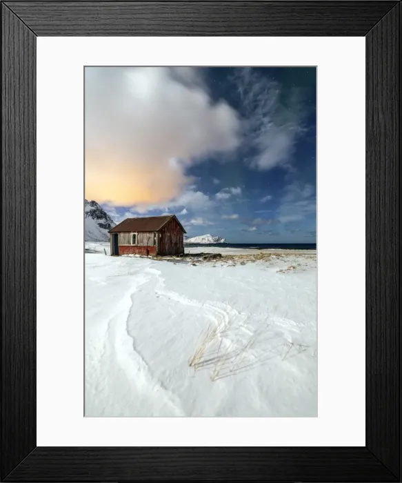 Framed Print : House surrounded by snow in a cold winter day, Flakstad, Lofoten Islands, Arctic Framed Print : House surrounded by snow in a cold winter day, Flakstad, Lofoten Islands, Arctic