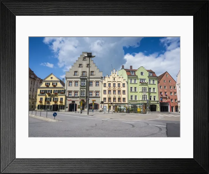 Framed Print : Old trader houses on Arnulfsplatz, a square in Regensburg, UNESCO World Heritage Site Framed Print : Old trader houses on Arnulfsplatz, a square in Regensburg, UNESCO World Heritage Site