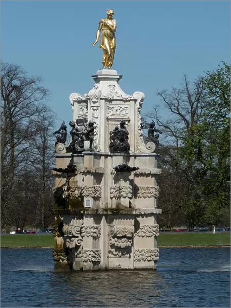 Diana Fountain, Bushy Park, Hampton, London, England, United Kingdom, Europe