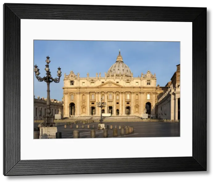 Framed Print : St. Peters and Piazza San Pietro in the early morning, Vatican City, UNESCO World Heritage Site Framed Print : St. Peters and Piazza San Pietro in the early morning, Vatican City, UNESCO World Heritage Site