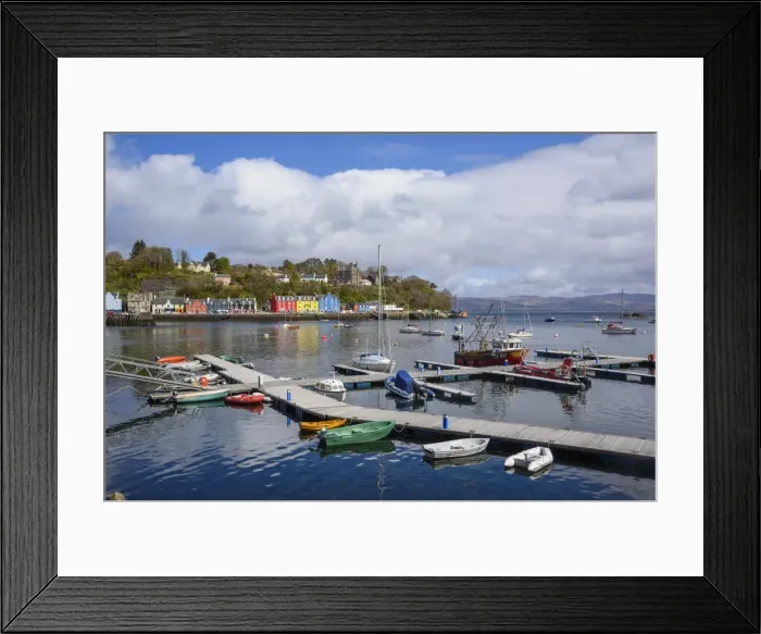 Framed Print : Tobermory harbour, Isle of Mull, Inner Hebrides, Argyll and Bute, Scotland, United Kingdom Framed Print : Tobermory harbour, Isle of Mull, Inner Hebrides, Argyll and Bute, Scotland, United Kingdom