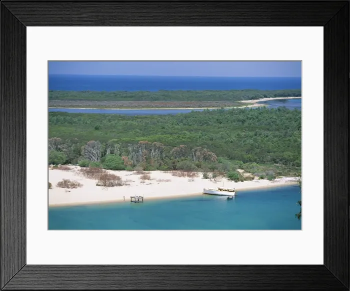 Framed Print : Lakes Entrance, the sea mouth of the Lakes District, Australias largest inland waterway Framed Print : Lakes Entrance, the sea mouth of the Lakes District, Australias largest inland waterway
