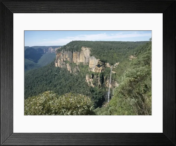 Framed Print : Bridal Veil falls from Govetts Leap lookout, Grose Valley, Blue Mountains National Park Framed Print : Bridal Veil falls from Govetts Leap lookout, Grose Valley, Blue Mountains National Park