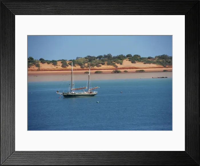 Framed Print : Boat moored offshore at Broome, Kimberley, Western Australia, Australia, Pacific Framed Print : Boat moored offshore at Broome, Kimberley, Western Australia, Australia, Pacific