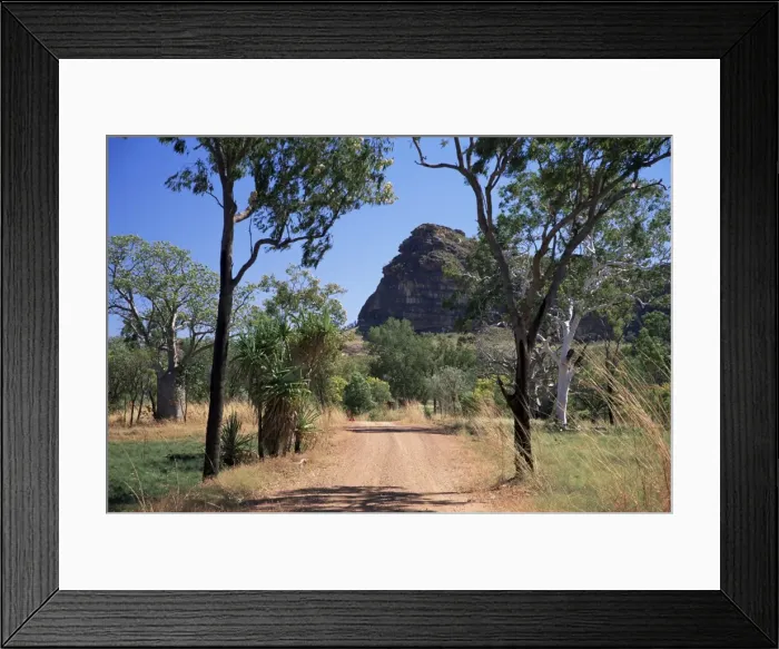 Framed Print : Unmade road and Oscar Range, Kimberley, Western Australia, Australia, Pacific Framed Print : Unmade road and Oscar Range, Kimberley, Western Australia, Australia, Pacific