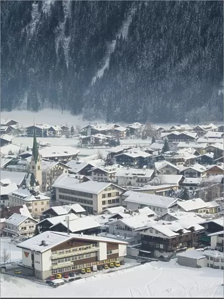 Village of Mayrhofen ski resort, Zillertal Valley, Austrian Tyrol, Austria, Europe