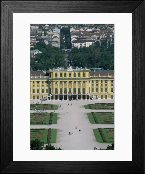 Framed Print : View of palace from Gloriette, Schonbrunn Palace, UNESCO World Heritage Site Framed Print : View of palace from Gloriette, Schonbrunn Palace, UNESCO World Heritage Site