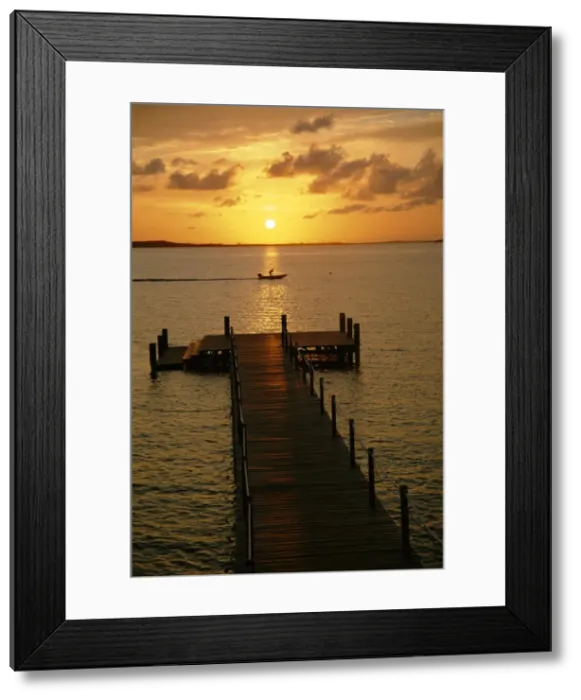 Framed Print : Harbour Island, Bahamas, Caribbean, West Indies Framed Print : Harbour Island, Bahamas, Caribbean, West Indies