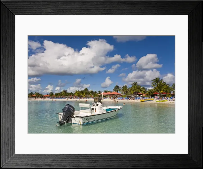 Framed Print : Speed boat on Princess Cays, Eleuthera Island, Bahamas, West Indies, Central America Framed Print : Speed boat on Princess Cays, Eleuthera Island, Bahamas, West Indies, Central America