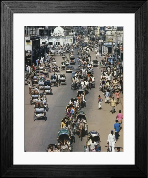Framed Print : Street scene, Dacca, Bangladesh, Asia Framed Print : Street scene, Dacca, Bangladesh, Asia
