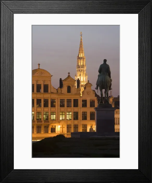 Framed Print : Hotel de Ville and St. Michael Statue at dusk, Brussels, Belgium, Europe Framed Print : Hotel de Ville and St. Michael Statue at dusk, Brussels, Belgium, Europe