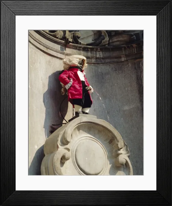 Framed Print : Manneken Pis, Brussels, Belgium Framed Print : Manneken Pis, Brussels, Belgium