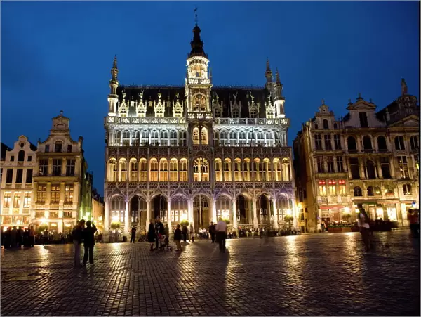 Evening, Musee de la Ville de Bruxelles, Grand Place, Brussels, Belgium, Europe