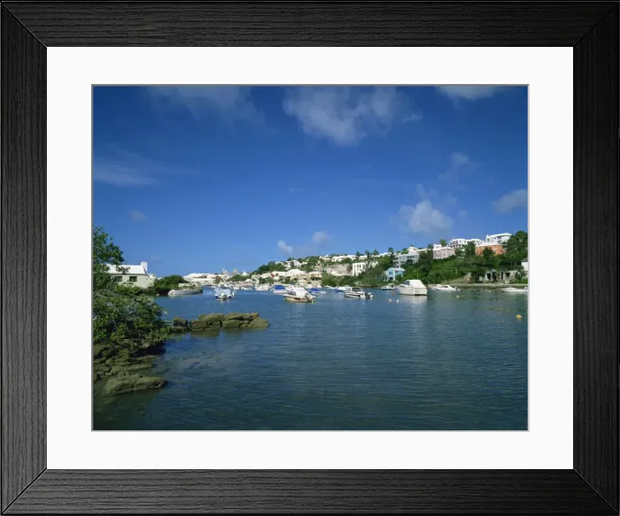 Framed Print : Hamilton, Bermuda, Central America, mid-Atlantic Framed Print : Hamilton, Bermuda, Central America, mid-Atlantic