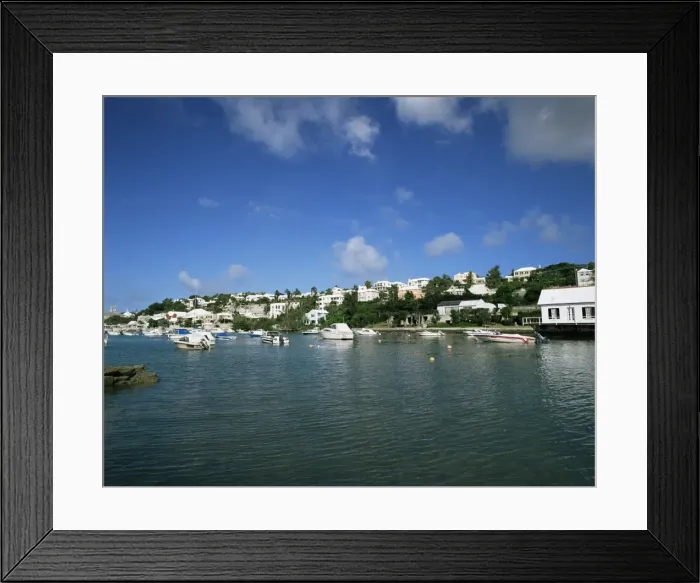 Framed Print : Hamilton, Bermuda, Atlantic, Central America Framed Print : Hamilton, Bermuda, Atlantic, Central America
