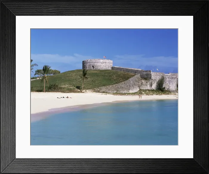Framed Print : St. Catherine Fort and beach, Bermuda, Atlantic, Central America Framed Print : St. Catherine Fort and beach, Bermuda, Atlantic, Central America