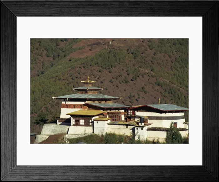 Framed Print : Thimpu Dzong, Thimpu, Bhutan, Asia Framed Print : Thimpu Dzong, Thimpu, Bhutan, Asia