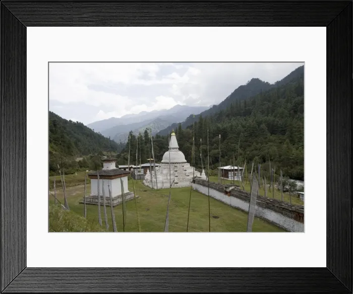 Framed Print : Chendebji Chorten, on the road between Punakha and Trongsa, Bhutan, Asia Framed Print : Chendebji Chorten, on the road between Punakha and Trongsa, Bhutan, Asia