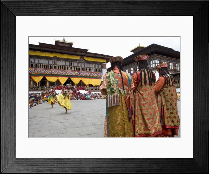 Framed Print : Buddhist festival (Tsechu), Trashi Chhoe Dzong, Thimphu, Bhutan, Asia Framed Print : Buddhist festival (Tsechu), Trashi Chhoe Dzong, Thimphu, Bhutan, Asia