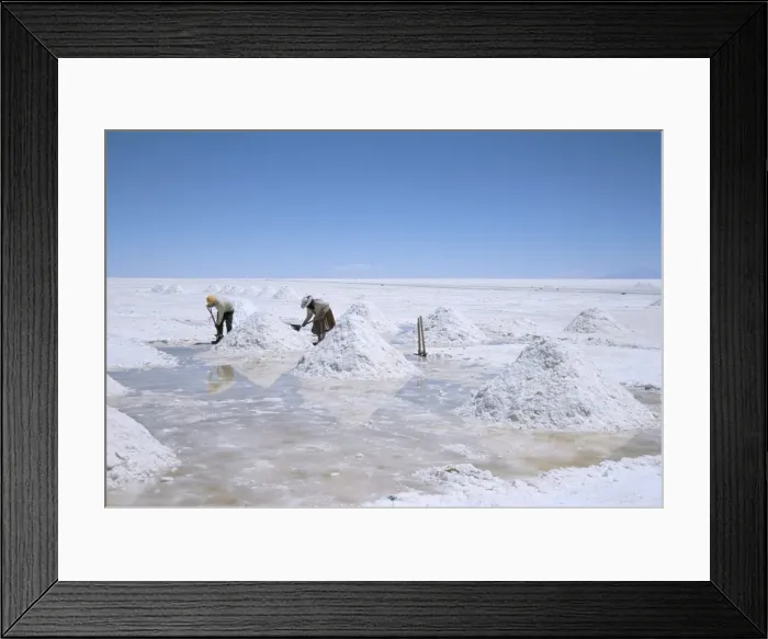 Framed Print : Hand-working in Colchani salt pans, Salar de Uyuni, salt flat, Southwest Highlands Framed Print : Hand-working in Colchani salt pans, Salar de Uyuni, salt flat, Southwest Highlands