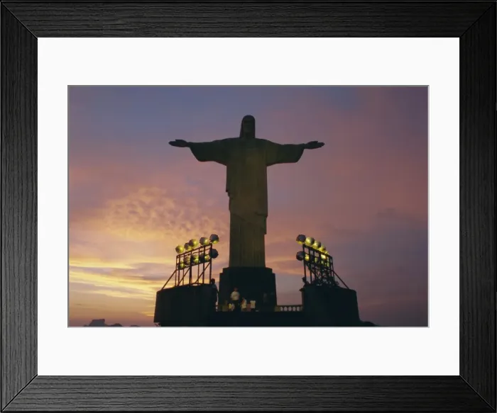 Framed Print : Cristo Redentor (Christ the Redeemer) on Mt. Corcovado above Rio de Janeiro Framed Print : Cristo Redentor (Christ the Redeemer) on Mt. Corcovado above Rio de Janeiro