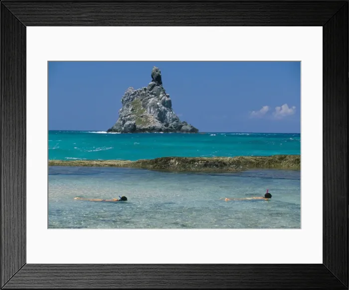 Framed Print : People snorkelling at Praia da Atalaia inside natural swimming pools, Parque Nacional de Fernando de Norohna, Fernando de Noronha, Pernambuco, Brazil Framed Print : People snorkelling at Praia da Atalaia inside natural swimming pools, Parque Nacional de Fernando de Norohna, Fernando de Noronha, Pernambuco, Brazil