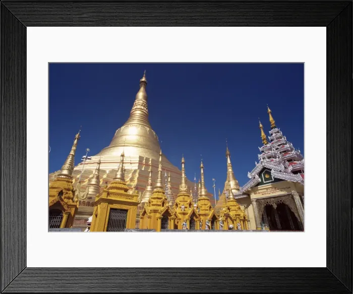 Framed Print : Shwedagon pagoda, Yangon (Rangoon), Myanmar (Burma), Asia Framed Print : Shwedagon pagoda, Yangon (Rangoon), Myanmar (Burma), Asia