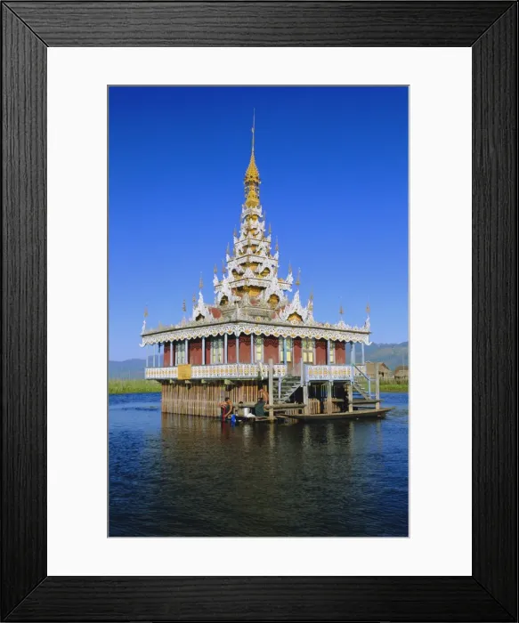 Framed Print : Inle Lake, Shan State, Myanmar (Burma) Framed Print : Inle Lake, Shan State, Myanmar (Burma)
