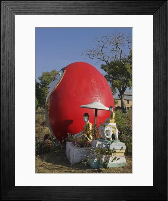 Framed Print : Tumbling Kelly and Buddha images, Salay, Myanmar (Burma), Asia Framed Print : Tumbling Kelly and Buddha images, Salay, Myanmar (Burma), Asia