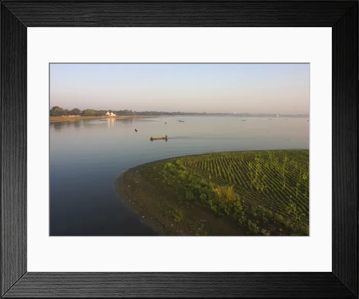 Framed Print : People fishing on Taugthaman Lake near U Beins Bridge at dawn, Amarapura Framed Print : People fishing on Taugthaman Lake near U Beins Bridge at dawn, Amarapura