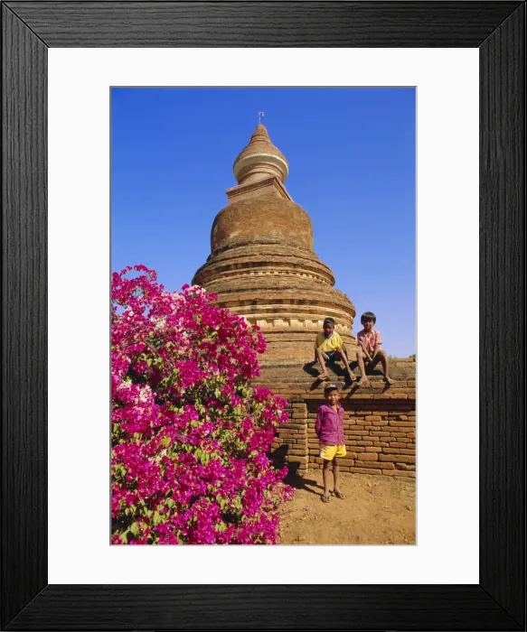 Framed Print : Sapada Pagoda, Bagan, Myanmar, Asia Framed Print : Sapada Pagoda, Bagan, Myanmar, Asia