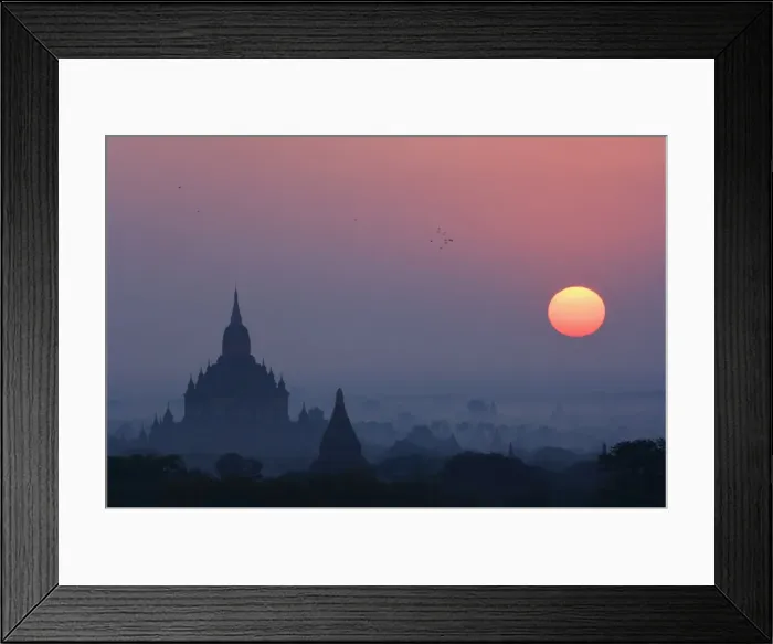 Framed Print : Sunrise, Bagan (Pagan), Myanmar (Burma), Asia Framed Print : Sunrise, Bagan (Pagan), Myanmar (Burma), Asia