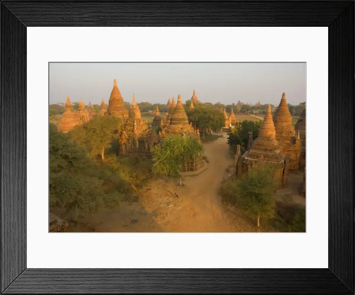 Framed Print : Raya-nga-zu Group, Bagan (Pagan), Myanmar (Burma), Asia Framed Print : Raya-nga-zu Group, Bagan (Pagan), Myanmar (Burma), Asia