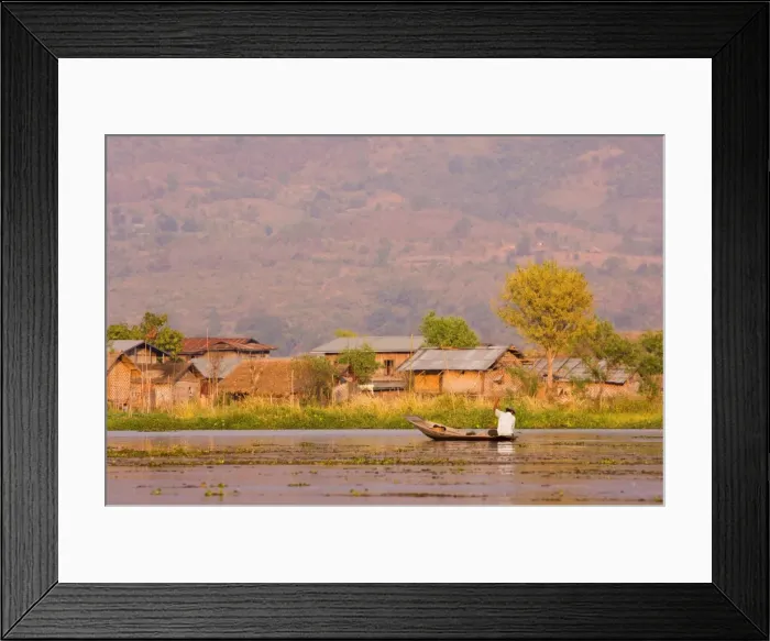 Framed Print : Fisherman on Inle Lake, Shan States, Myanmar (Burma), Asia Framed Print : Fisherman on Inle Lake, Shan States, Myanmar (Burma), Asia