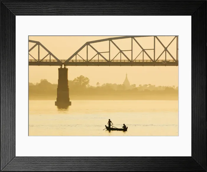 Framed Print : Boat and Ava Bridge (Inwa Sagaing Bridge), Ayeyarwaddy River, Myanmar (Burma), Asia Framed Print : Boat and Ava Bridge (Inwa Sagaing Bridge), Ayeyarwaddy River, Myanmar (Burma), Asia