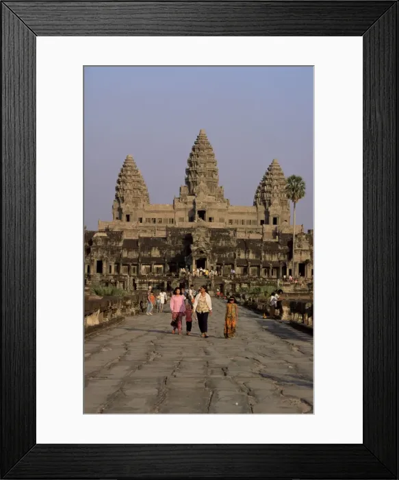 Framed Print : Stone causeway gates, Angkor Wat, UNESCO World Heritage Site, Angkor, Siem Reap