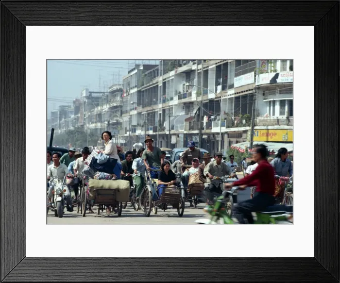 Framed Print : Traffic, Achar Mean Boulevard, Phnom Penh, Cambodia, Indochina, Southeast Asia, Asia Framed Print : Traffic, Achar Mean Boulevard, Phnom Penh, Cambodia, Indochina, Southeast Asia, Asia