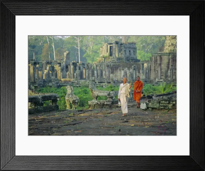 Framed Print : Buddhist nun and monk at the Bayon, Angkor, Siem Reap, Cambodia, Indochina, Asia Framed Print : Buddhist nun and monk at the Bayon, Angkor, Siem Reap, Cambodia, Indochina, Asia