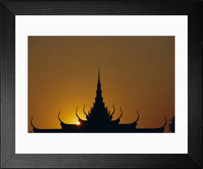 Framed Print : Sunset, roof of the National Museum, Phnom Penh, Cambodia, Indochina, Asia Framed Print : Sunset, roof of the National Museum, Phnom Penh, Cambodia, Indochina, Asia