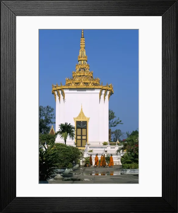 Framed Print : Monks walking in front the the Mondap (Library), Royal Palace, Phnom Penh Framed Print : Monks walking in front the the Mondap (Library), Royal Palace, Phnom Penh