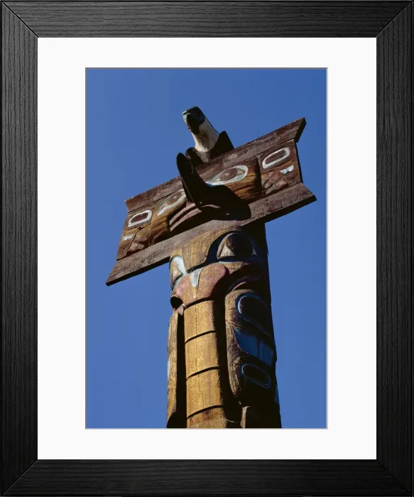 Framed Print : Totems, Thunderbird Park, Victoria, British Columbia, Canada, North America Framed Print : Totems, Thunderbird Park, Victoria, British Columbia, Canada, North America