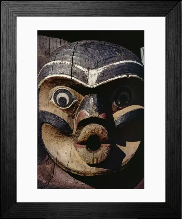 Framed Print : Totems, Thunderbird Park, Victoria, British Columbia, Canada, North America Framed Print : Totems, Thunderbird Park, Victoria, British Columbia, Canada, North America