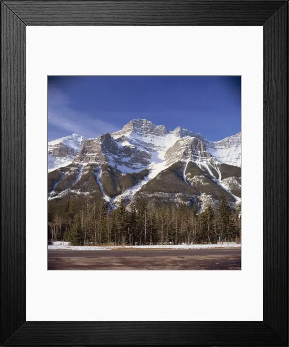 Framed Print : Snow capped mountains, Rockies, near Banff National Park, Alberta, Canada, North America Framed Print : Snow capped mountains, Rockies, near Banff National Park, Alberta, Canada, North America