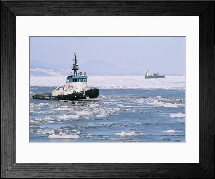 Framed Print : St. Lawrence, Quebec City, province of Quebec, Canada, North America Framed Print : St. Lawrence, Quebec City, province of Quebec, Canada, North America