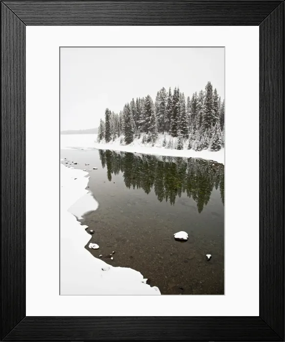 Framed Print : Malign River and Malign Lake in winter, Jasper National Park, UNESCO World Heritage Site Framed Print : Malign River and Malign Lake in winter, Jasper National Park, UNESCO World Heritage Site