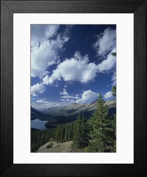 Framed Print : The Mistaya Valley and Peyto Lake, Banff National Park, UNESCO World Heritage Site Framed Print : The Mistaya Valley and Peyto Lake, Banff National Park, UNESCO World Heritage Site
