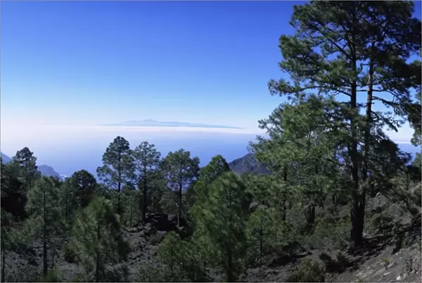 View west from Parque Natural de Tanadaba on Gran Canaria, to Mount Teide on Tenerife