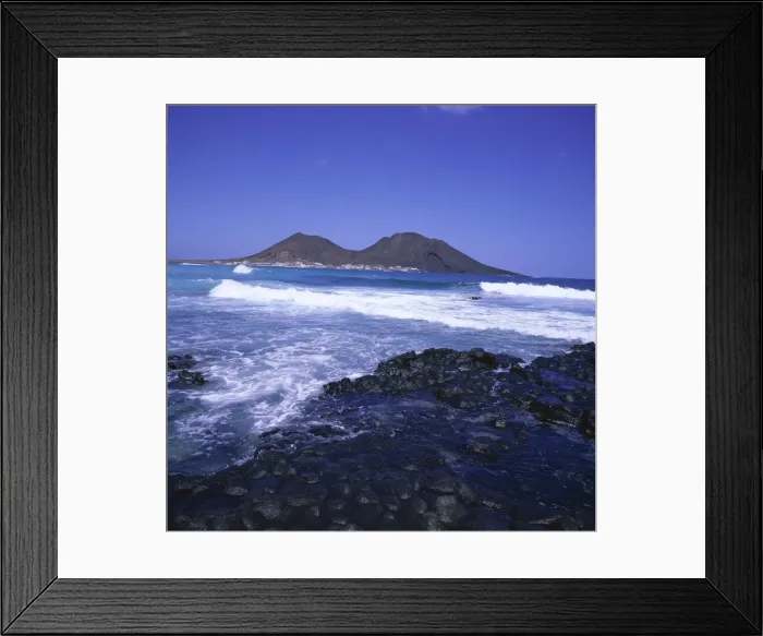 Framed Print : Calhau Beach, Sao Vicente Island, Cape Verde Islands, Atlantic Ocean, Africa Framed Print : Calhau Beach, Sao Vicente Island, Cape Verde Islands, Atlantic Ocean, Africa