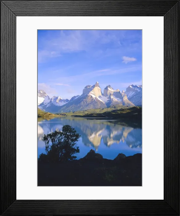 Framed Print : Cuernos del Paine, 2600m, from Lago Pehoe, Torres de Paine National Park Framed Print : Cuernos del Paine, 2600m, from Lago Pehoe, Torres de Paine National Park